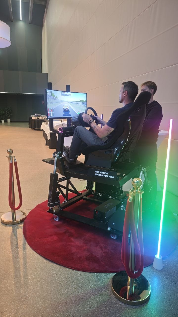 UVI Racing Simulator Pro auf Firmenevent